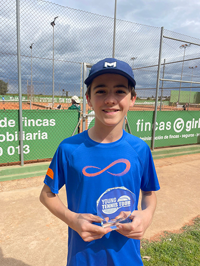 Víctor Martí campeón del torneo Young Tennis