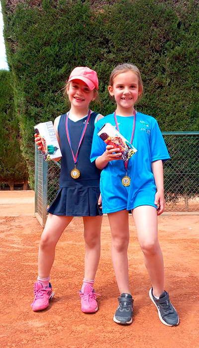 Claudia Herrero y Ana Ballester