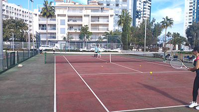 Entrenamiento adultos PlayPuig