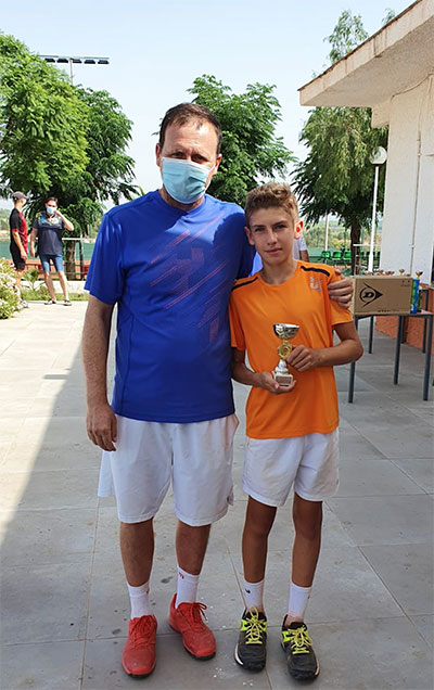 Vicente Quevedo, subcampeón, segunda final consecutiva